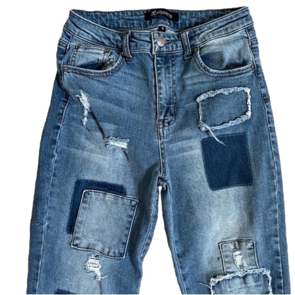 April Jeans Midrise Patchwork Cuffed Boyfriend Je… - image 2